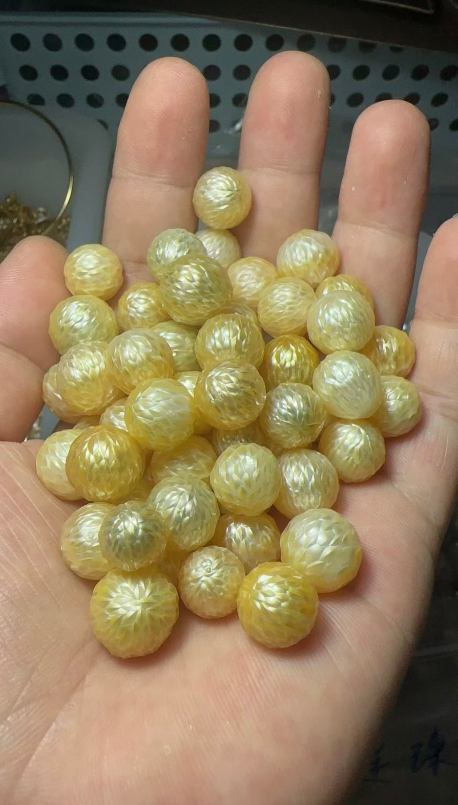 Dragon Scale Pearls (Loose pearls)