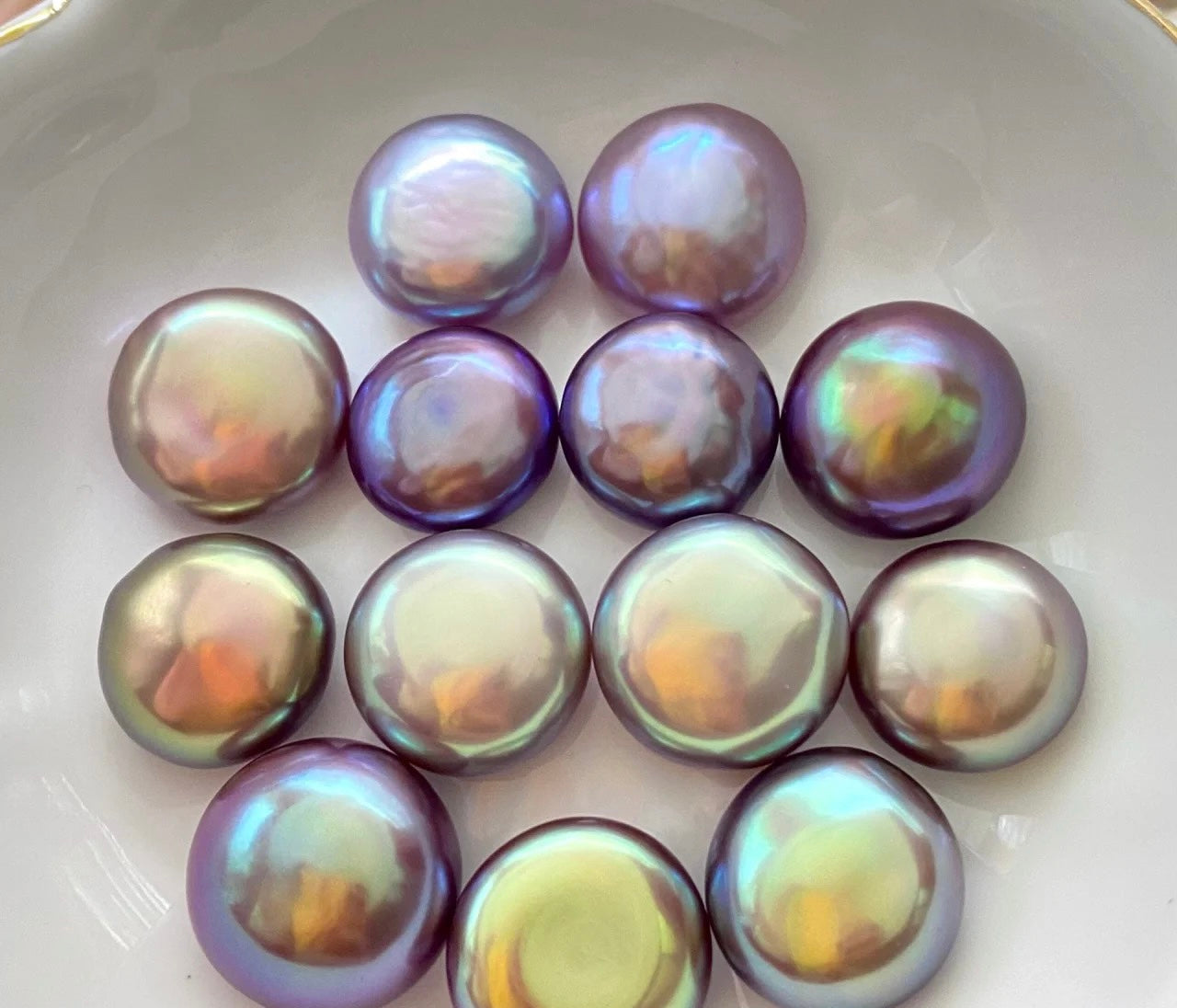 0.001Button Pearls Oyster